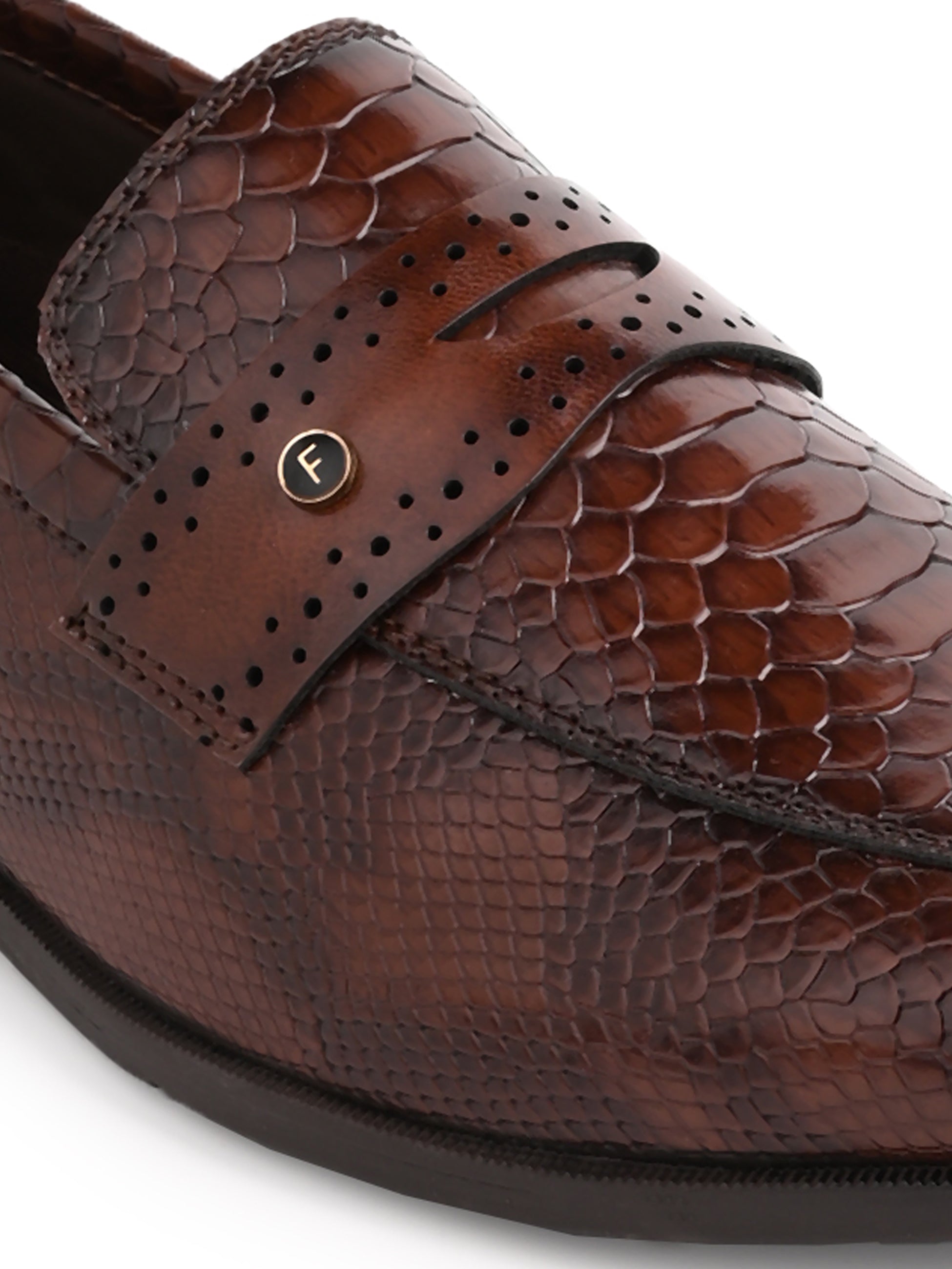 Men Textured Formal Loafers