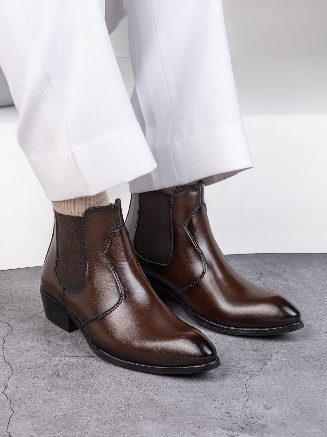 FRANK ROMELLO Men Luxe Elevated Beatle-Toe Ankle Boots