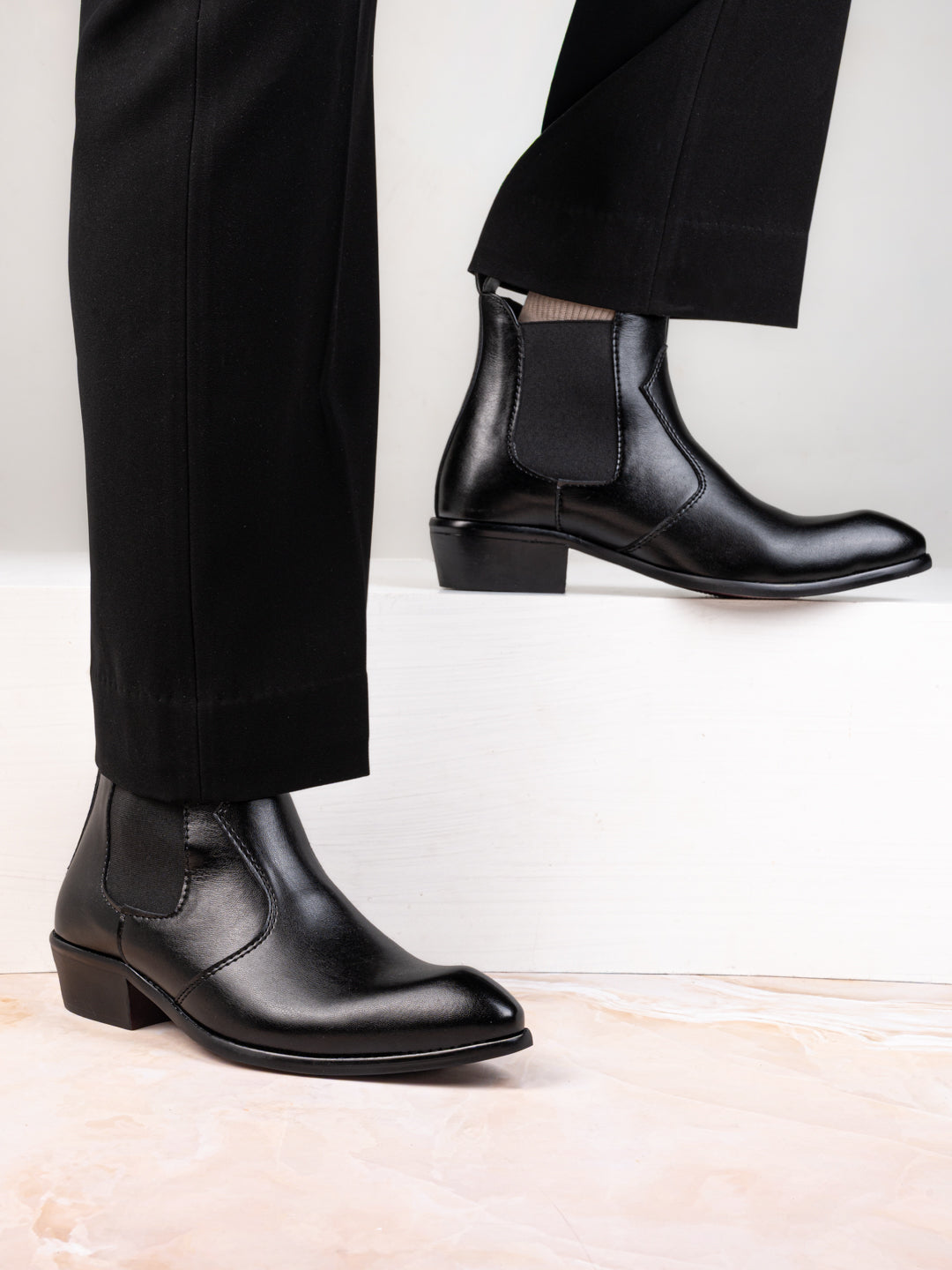 FRANK ROMELLO Men Luxe Elevated Beatle-Toe Ankle Boots