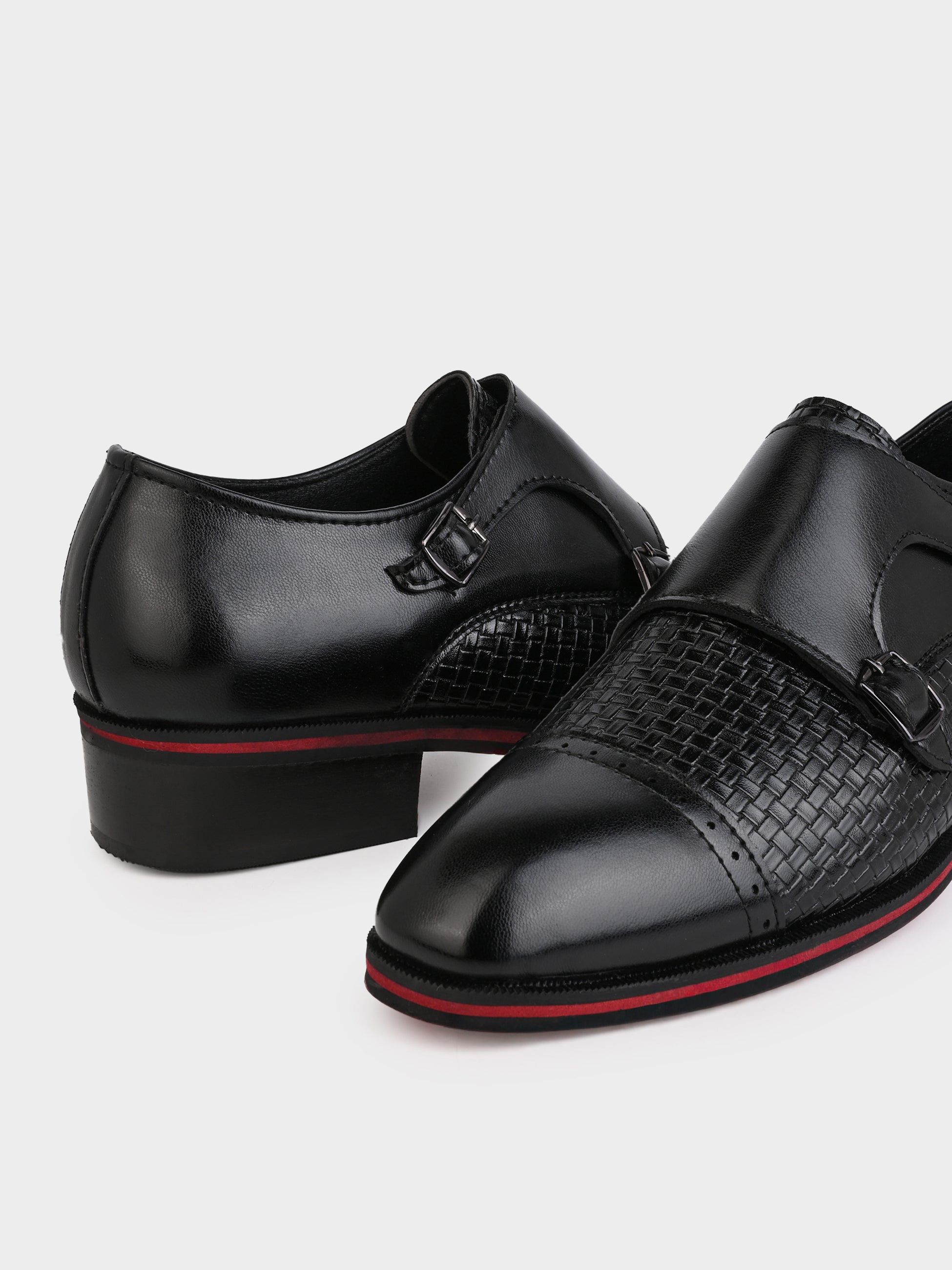 Men's Handcrafted Textured Loafers with Cuban Heels