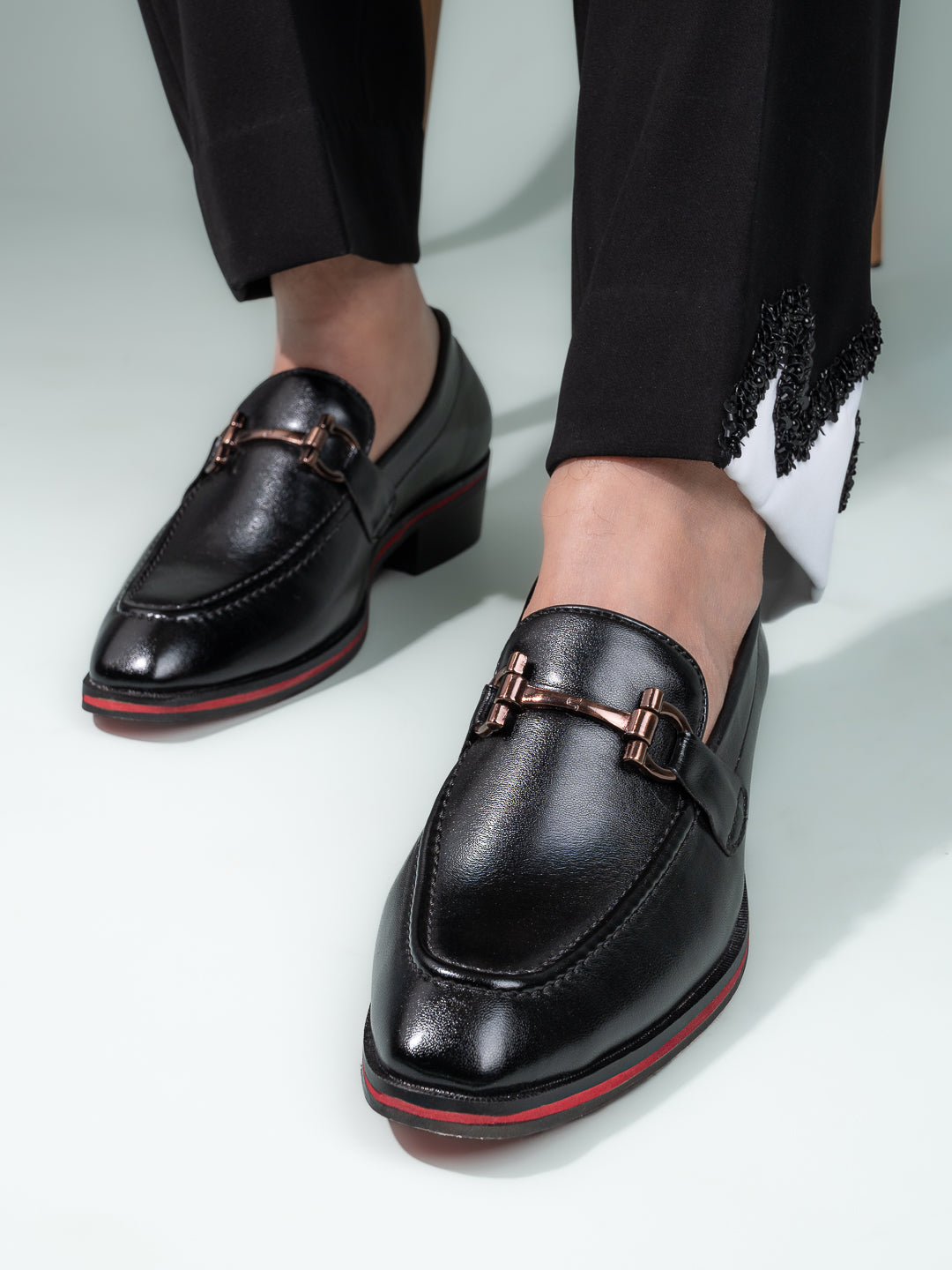 Men's Handcrafted Textured Loafers with Cuban Heels