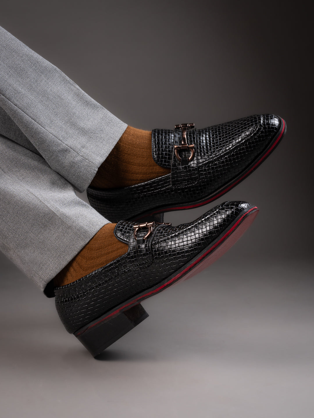 Men's Handcrafted Textured Loafers with Cuban Heels