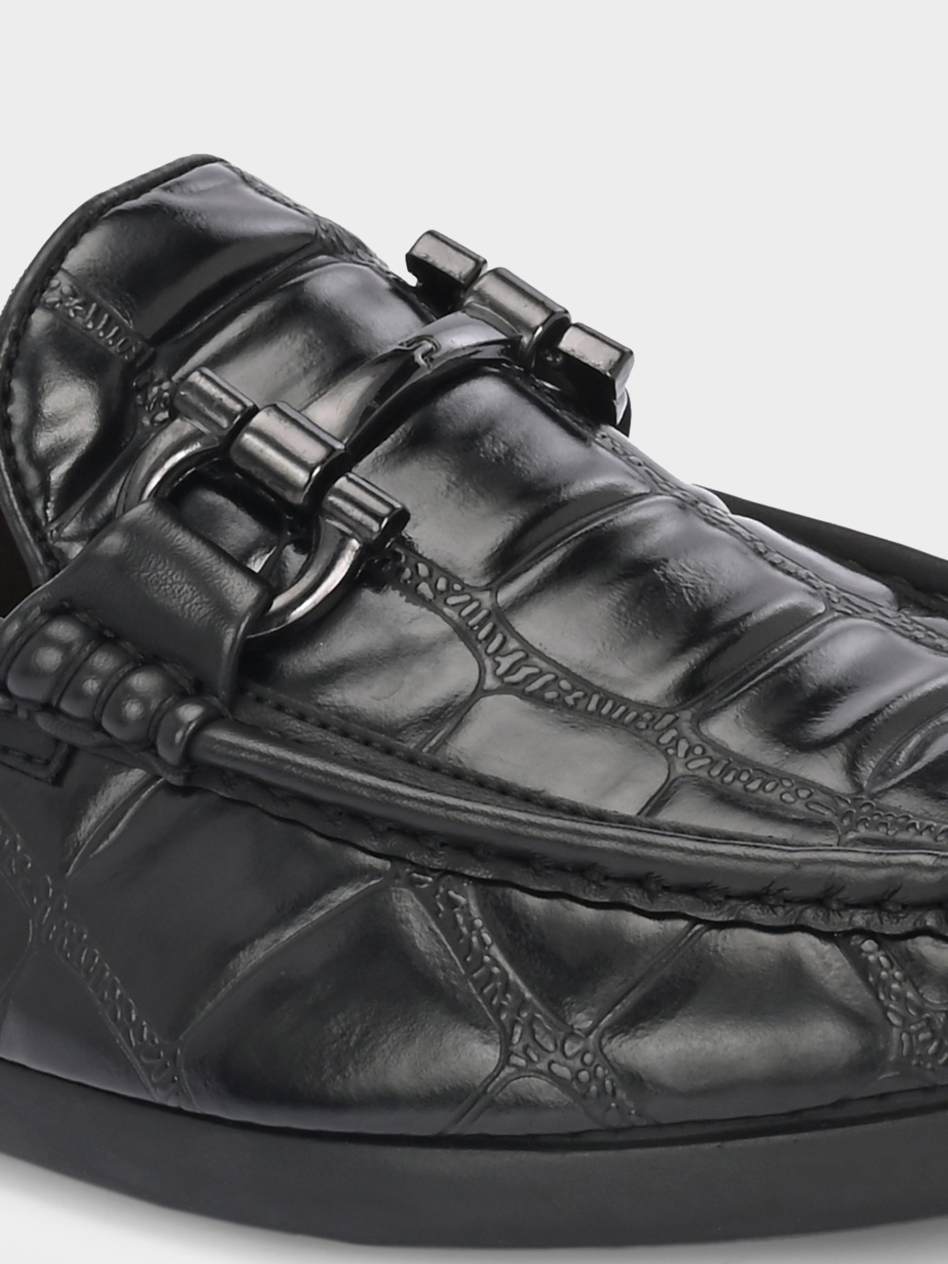 FRANKROMELLO Men Textured Loafers