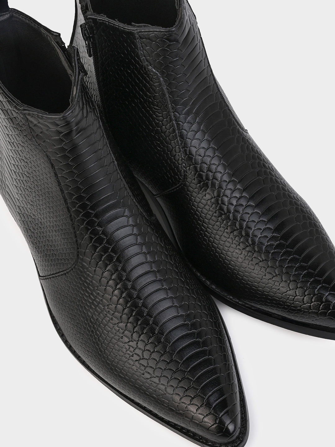 Men Textured Pointed-Toe Casual Chelsea Boots – FRANKROMELLO