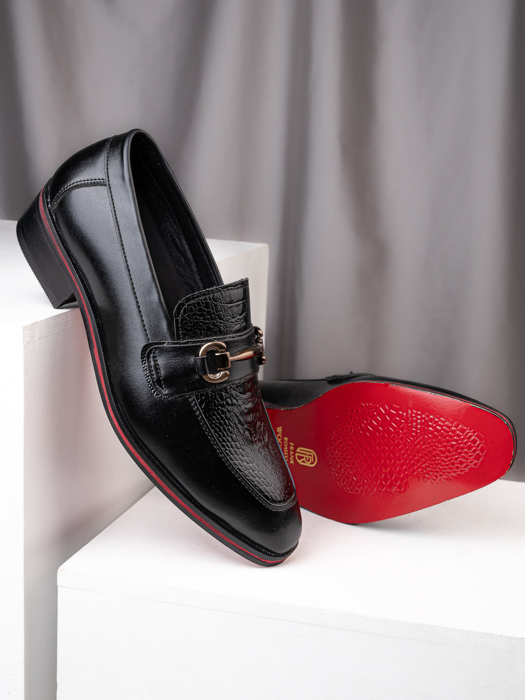 Men's Handcrafted Textured Loafers with Cuban Heels