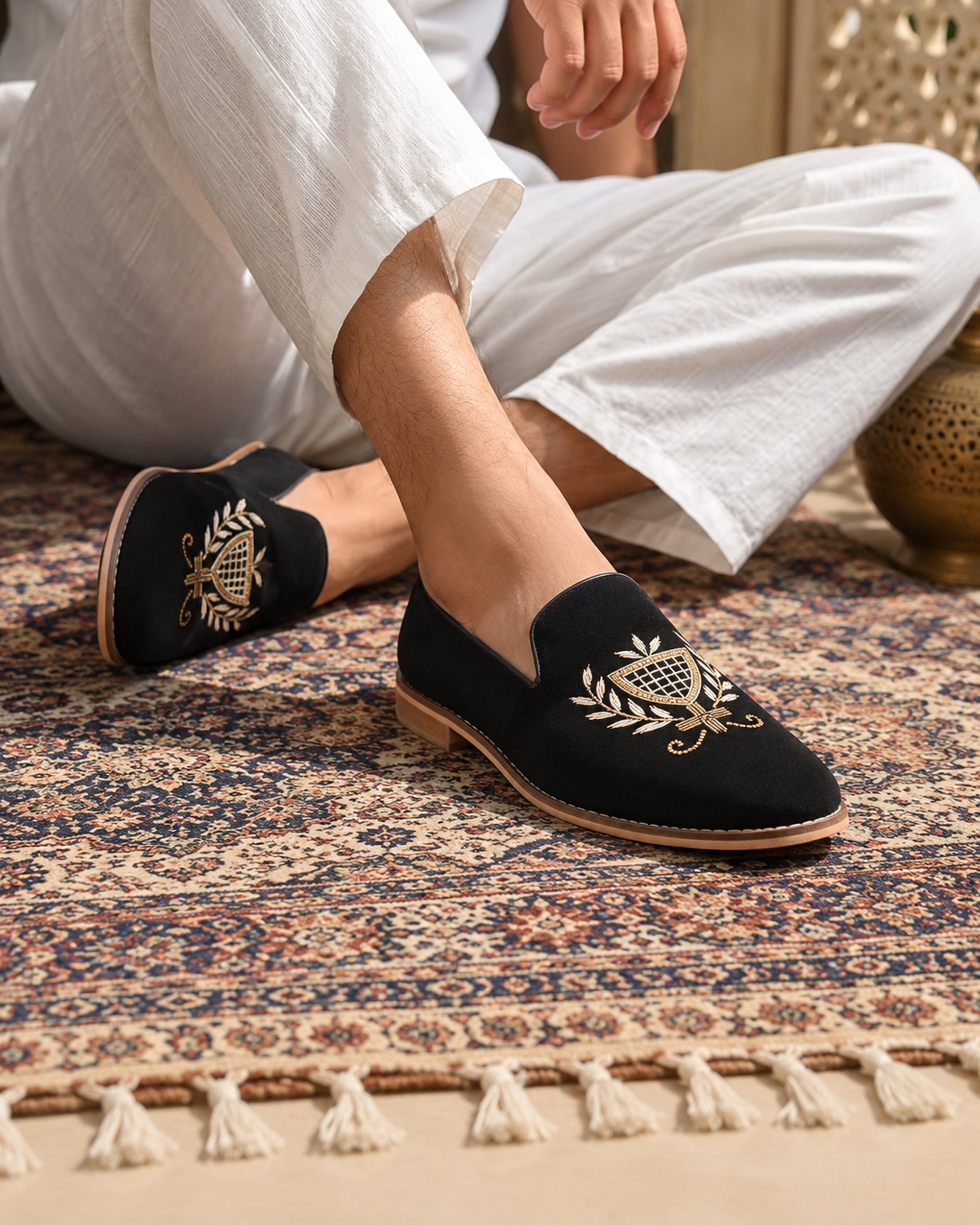 FRANKROMELLO Men Textured Loafers