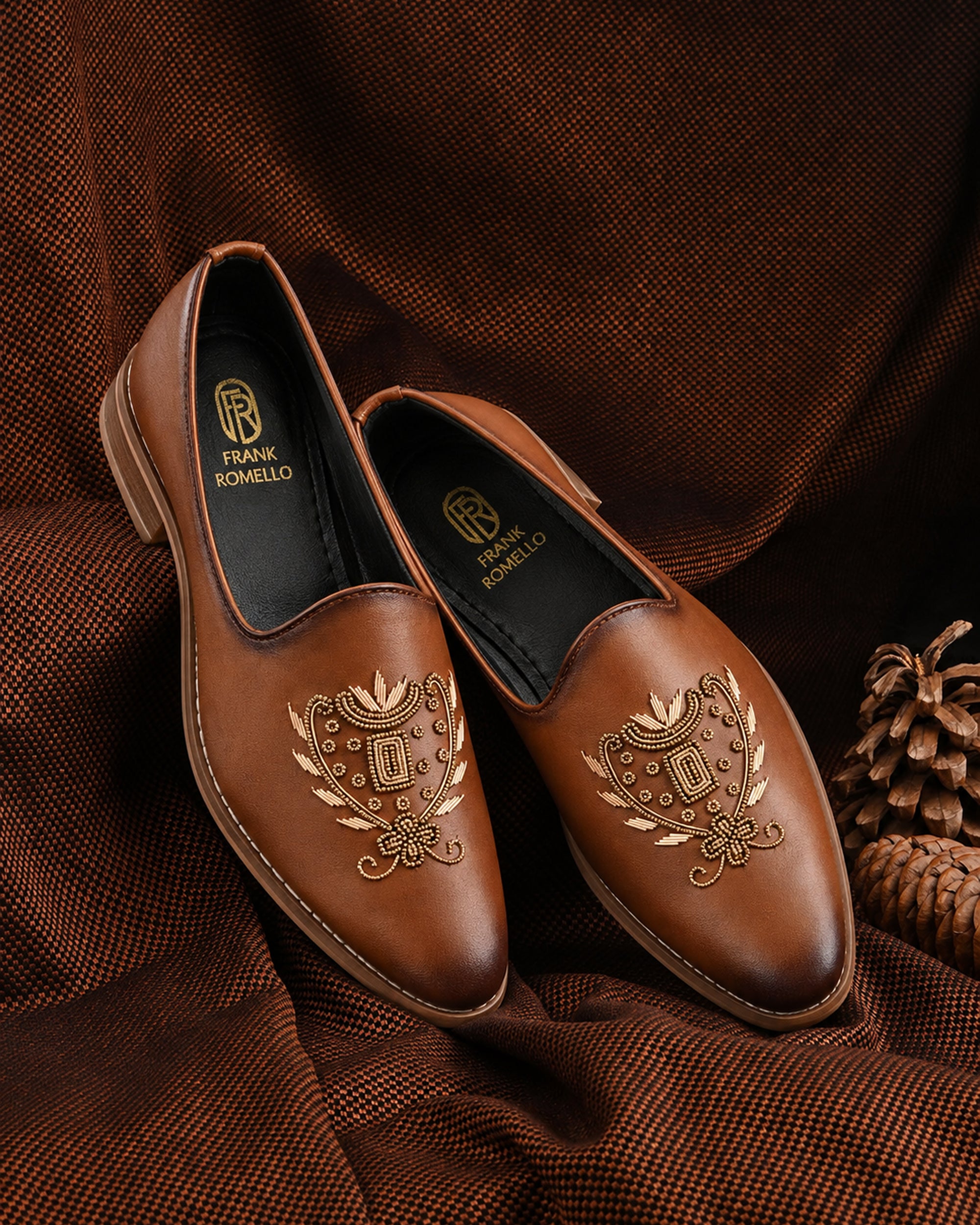 FRANKROMELLO Men Textured Loafers