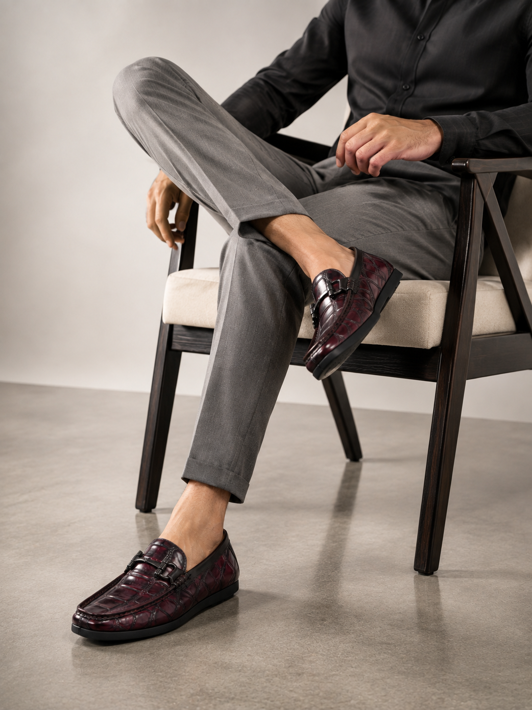 FRANKROMELLO Men Textured Loafers