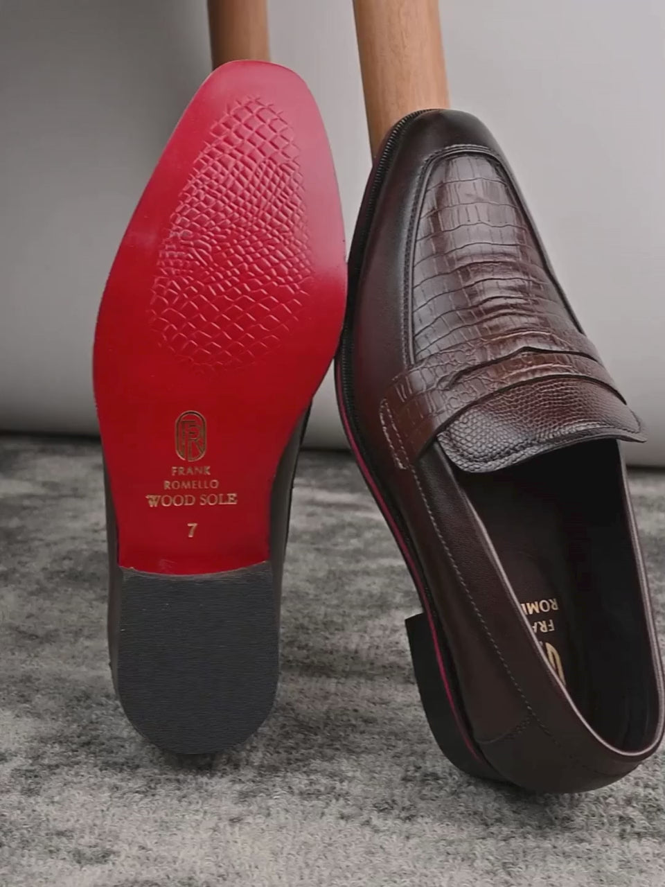 Men's Handcrafted Textured Loafers with Cuban Heels